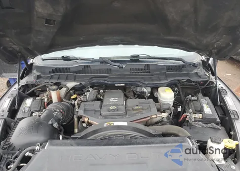 2015 Ram 3500 St из США, поврежденный, VIN 3C63R3GLXFG621326